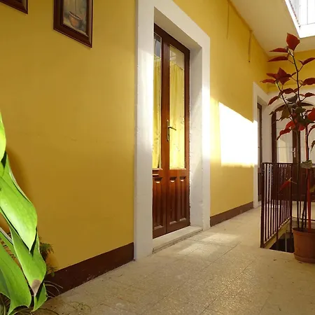 Palazzo Iargia Holiday home *